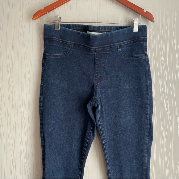 Old Navy Super Skinny Mid Rise Dark Wash Stretch Jeans Size 8 Short - Picture 3 of 9